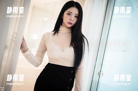 最新图包来啦！Bomi(普美)的条纹女仆形象，萌到停不下来。