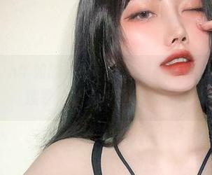 Choi Ji Yun学姐的私拍，转身间的优雅和俏皮，重重迷雾总让人想再看一遍。