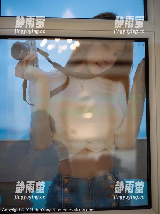 HuaYang花漾-Cris_卓娅祺 HuaYang花漾 - Cris_卓娅祺的裸足与高清写真,这画面我可以盯一分钟