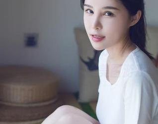 IMiss爱蜜社 - LalaBaby啦啦，让你见识不一样的制服美图游戏