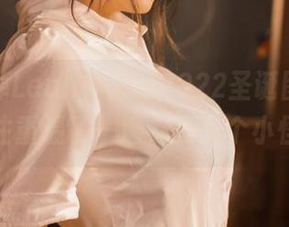 还没关掉Leah梓未的2022圣诞图包，又忍不住重温了一遍，真是个小怪兽。