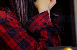 PANS写真 - 卡卡，你可别靠免费的瑜伽图片来冒充高手啊！