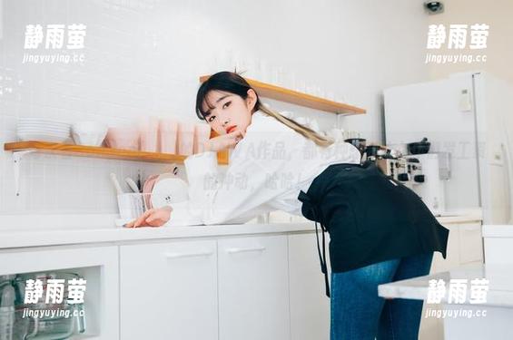 每次看Sonson(손손)的DJAWA作品，都有种想要给女仆们发工资的冲动，哈哈！