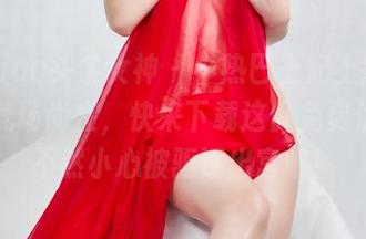 TouTiao头条女神 - 小热巴王妃上线，女王的气场尚在，快来下载这份免费优雅，不然小心被驱逐出宫哦！