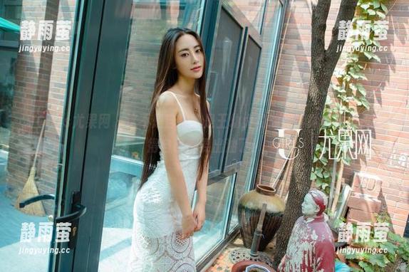 UGirls尤果网 - 这不是自拍，是王幼贞的油亮写真，看得我觉得自己都要出油了！