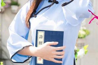 UGirls尤果网 - 低语的美感：王瑞儿的原图私拍，总让我停留在她的美腿上，时间也慢了下来。