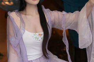Xiuren秀人网 - 圣诞乱入记——夏旖诺的奇幻高清原图大曝光