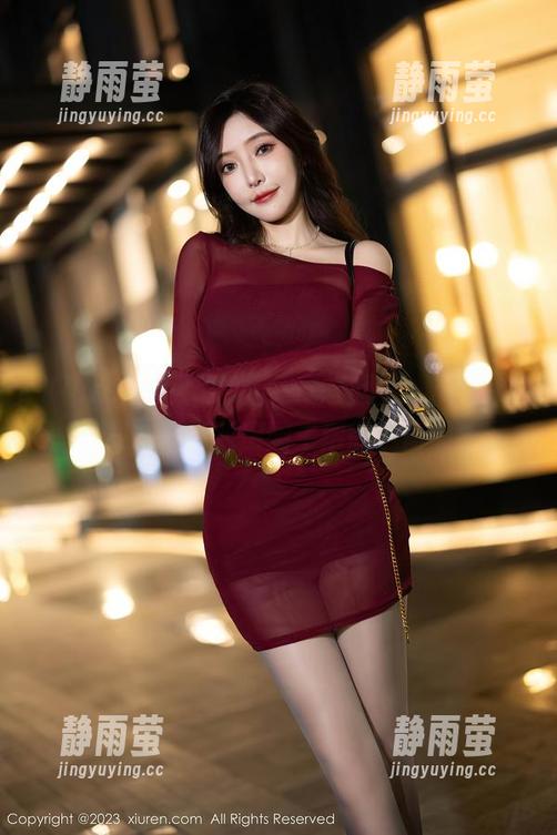 Xiuren秀人网 - 这组写真里的奶牛，宛如林星阑对田园生活的小偷懒