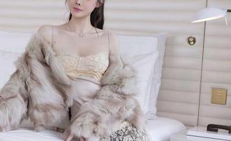 Xiuren秀人网 - 王俪丁的高跟鞋，美图中的炫彩时刻，真让人眼前一亮！