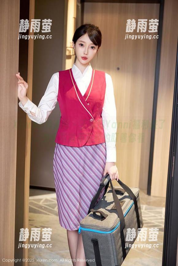 Xiuren秀人网 - 王馨瑶Yanni福利来了，少女写真不正经的盯着你看