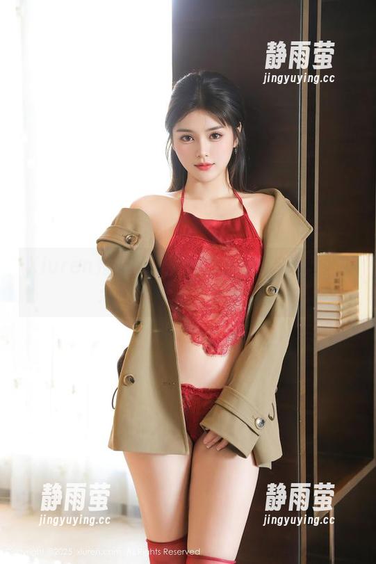 Xiuren秀人网-瑶啊摇的瑶 Xiuren秀人网 - 瑶啊摇的瑶的泳装图包:对泳池边的凝视感想