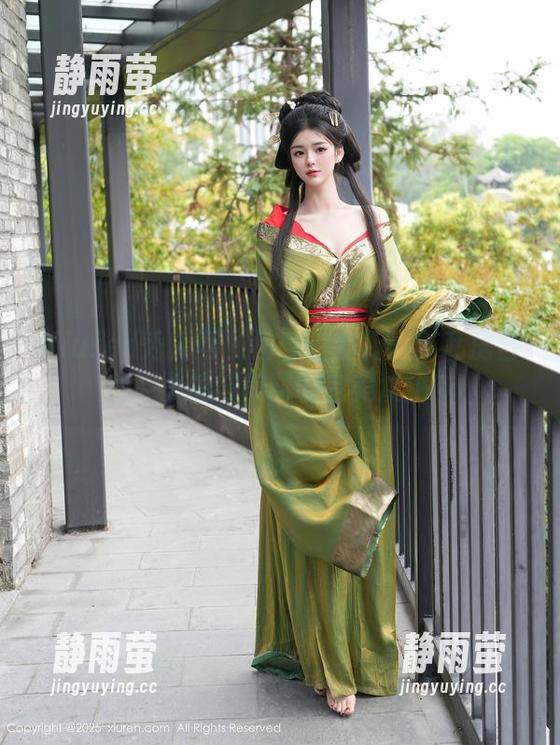 Xiuren秀人网 - 田兮白的万圣节私房合集，恶搞与美丽的完美双拼！