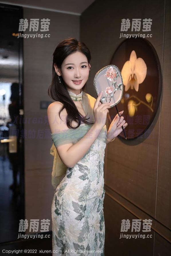 Xiuren秀人网 - 草莓mm的和服美图，图集的后面是齐天大圣集合的搞怪表情！