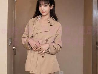Xiuren秀人网 - 制服写真：风景尤美在毫不掩饰的诱惑中徘徊