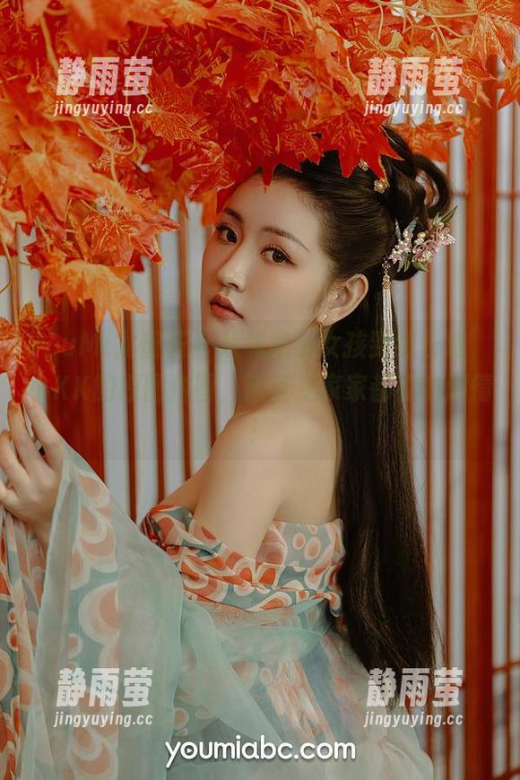 YouMi尤蜜荟 - 从邻家小女孩到初长成，小KK的原图拼图，简直是家家都有的剧情！