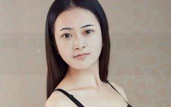 YouWu尤物馆 - 用某种莫名的方式，孟狐狸FoxYini的御姐资源让人挂念。