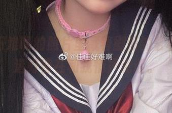 佳佳好难啊的照片里藏着剧情的玄机，精选好像在和我悄声说话。