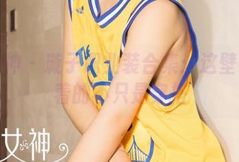 克拉女神 - 璇子职业装合集：这壁纸中藏着的不只是穿搭