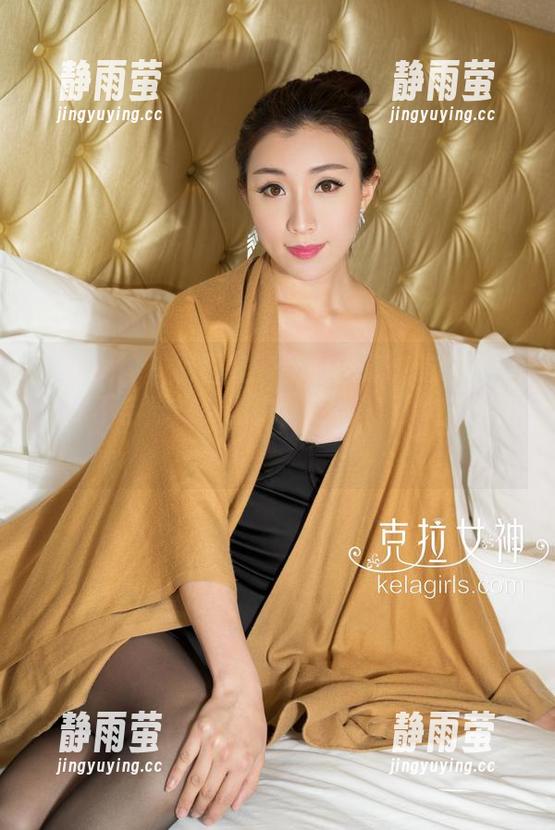 克拉女神 - 羽西统一制服图集：这种节奏让我不自觉想穿上去，成为‘工作中的花’