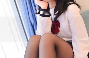 喵糖映画的兔耳女仆更新，瞬间让我想起了几年前的那个懵懂夏天。