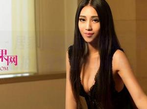 尤果网 - 居家随意的萌神妹妹，图集里的私拍总是带着点小调皮。