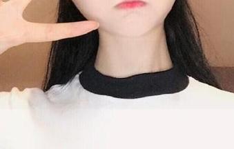 微密圈 - 左公子666最新图册：这位空乘女友在家也太会打扮了吧。