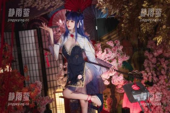 然后突然发现，弥音音ww女王的美图更新像阳光下的冰淇淋，心里那个甜呀！