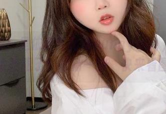 仔细看！是依酱吖化身bunnygirl，那耳朵太抢眼了！更新一波，快来看图片