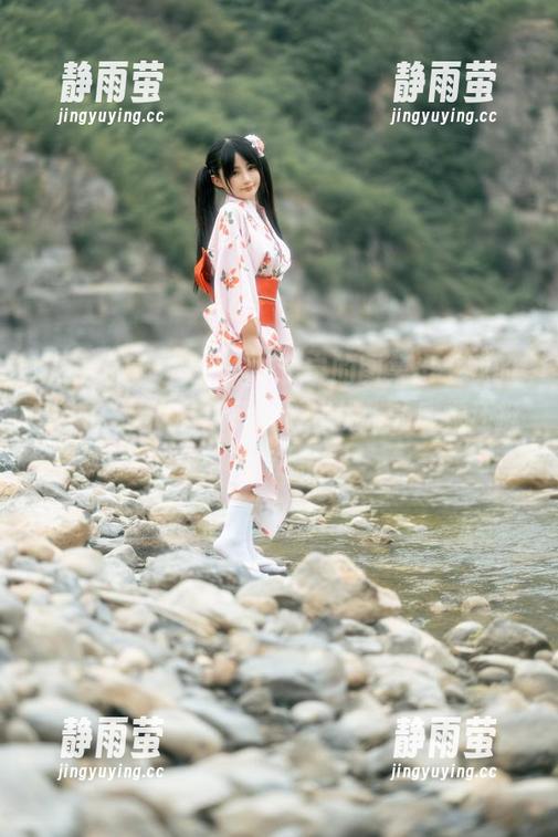 皮衣魅魔之美，桜井宁宁的图集出乎我的意料，这种混合了叛逆和优雅的感觉还挺难得。