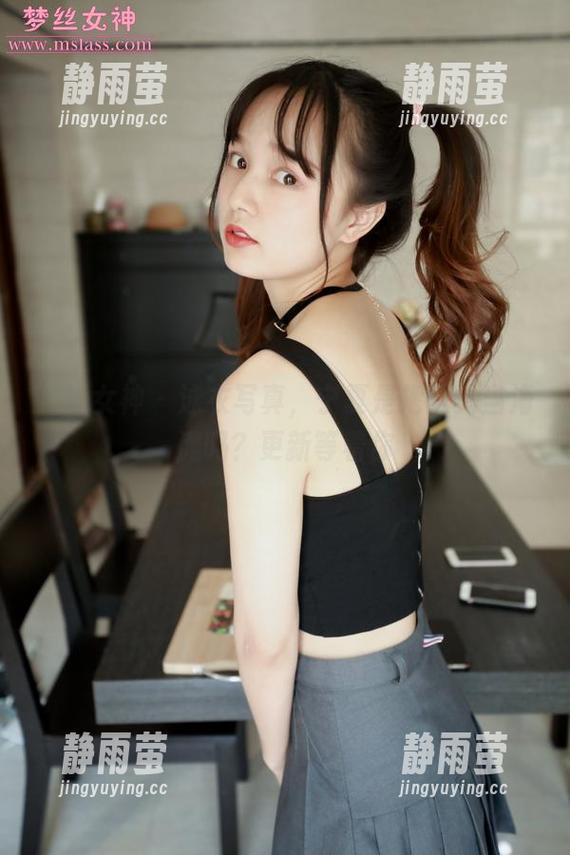 梦丝女神 - 泳衣写真，宁夏是把镜头当海滩吗？更新等着你