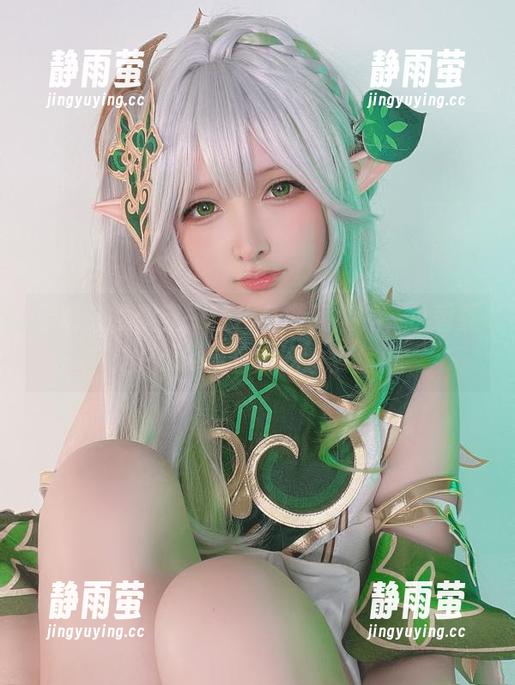 看呀，樱梨梨一秒化身游戏大神，小香菱这Pose简直是吃水煮鱼！