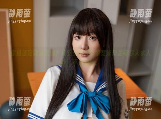 你见过定制泳衣吗？浅安安的火华家竞泳作品带你入水入戏，不怕尴尬。