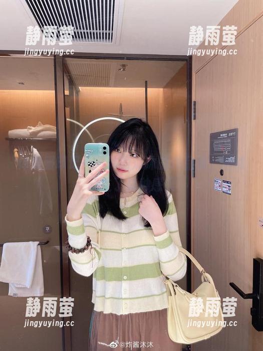 炸酱沐沐 体操服印记——炸酱沐沐的作品集,居然萌生了某种感慨