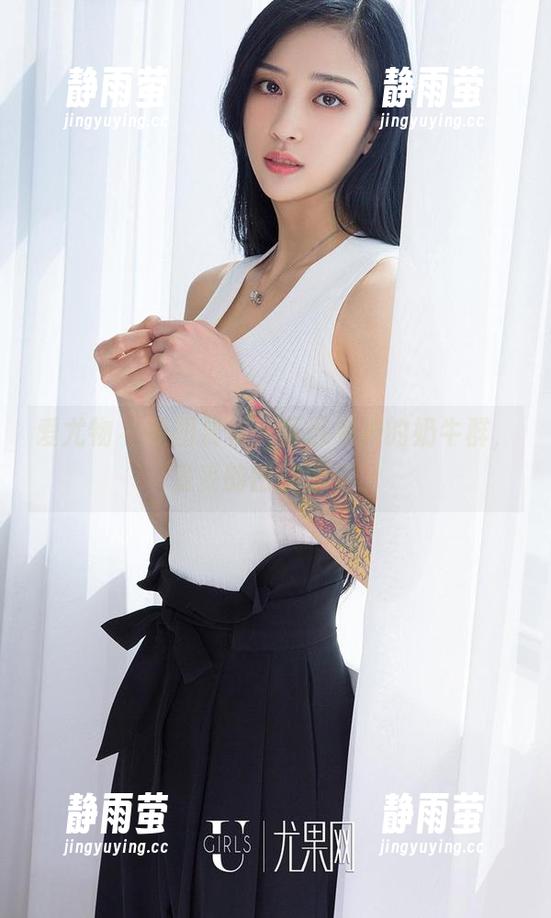 爱尤物 - 原图赏析：童倩和她的奶牛群，妥妥的田园情怀！