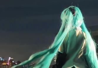 别看我！狐玖玖的高清豹纹写真实在是让人分神...