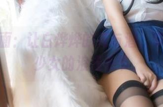 精选画面：让白烨烨的花与酒，带你穿越少女的浪漫季节