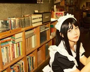 走进白莉爱吃巧克力的私房，“香奈乎”带我到了另一个不确定的维度。