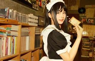 看！白莉爱吃巧克力在美图里化身miku的幽灵，太戏剧了吧？