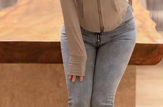 秀人网 - summer宝宝穿上水手服，网盘里的作品立刻变得有趣了
