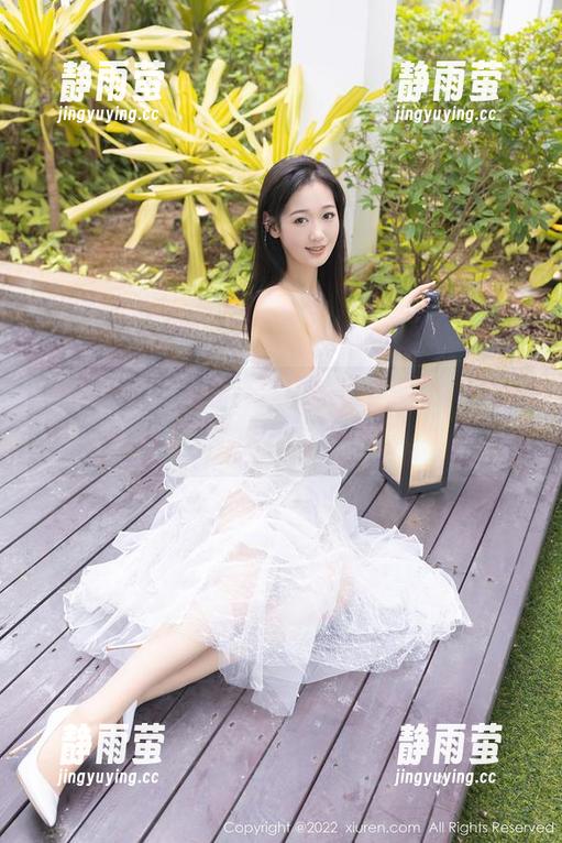 秀人网 - 当凌希儿戴上眼镜，整个无圣光套图都好像在说：“我记得你！”