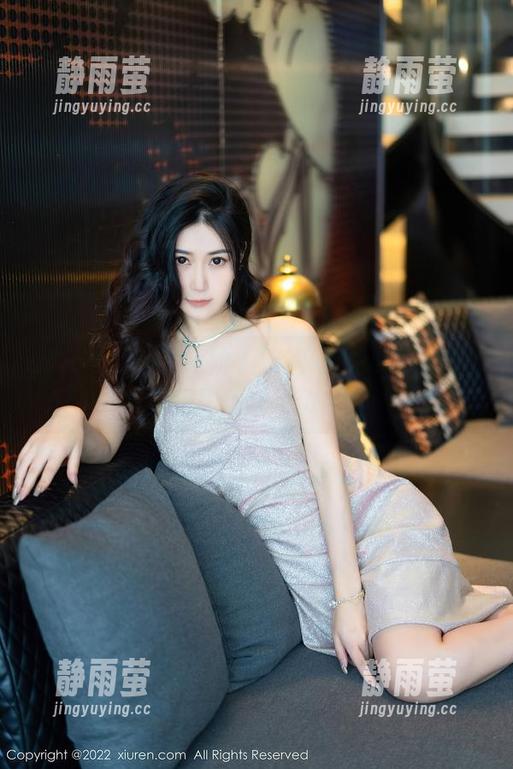 秀人网 - 高清进阶，这次的小抖娘利世算是把黑丝玩到了家。