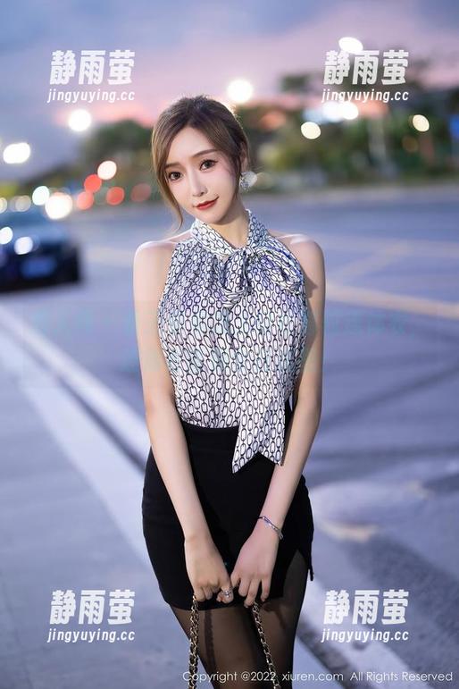 秀人网-王曼柔 秀人网 - 看王曼柔怎么轻松驾驭连体衣,连体衣图册全在这里!