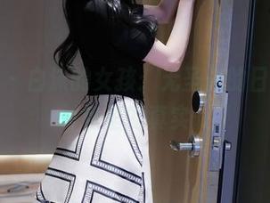 秀人网 - 白沫的女孩：无圣光的日常，图包里的真实