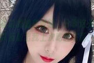 章鱼小童谣的油亮时刻，分享这光滑得可以反射出我上次吃的东西！