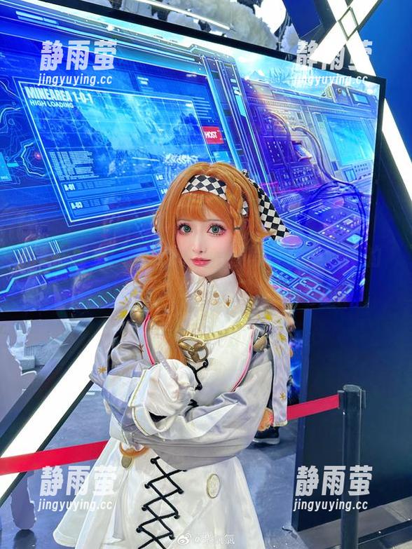 紫氯氯 裙摆摇曳:紫氯氯的婚纱写真合集隐藏的小趣味