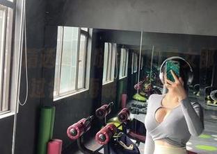 微密圈 - 精选紫色哒豚豚的兔女郎，没看过会后悔哦，来吧！