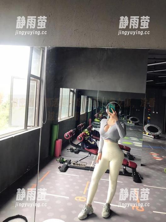 微密圈 - 精选紫色哒豚豚的兔女郎，没看过会后悔哦，来吧！
