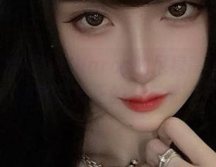 快速翻看腐团儿Ikaros的尼禄高清照片…这才是真正的‘反常’