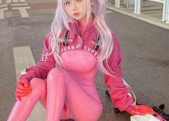 萌芽儿o0的竞泳套图，精选到让人眼前一亮的波光粼粼