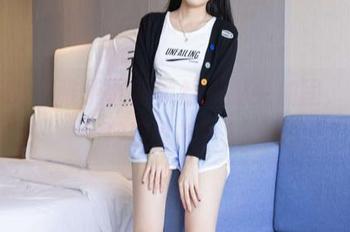 袜啵啵 - 稚予最新黑丝：脚尖加固，穿着秒变女神？！